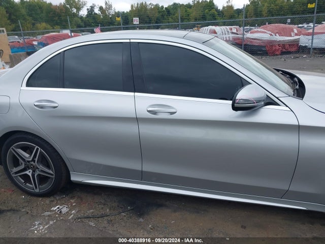 W1KWF8EB8MR631068 Mercedes-Benz C 300 4matic