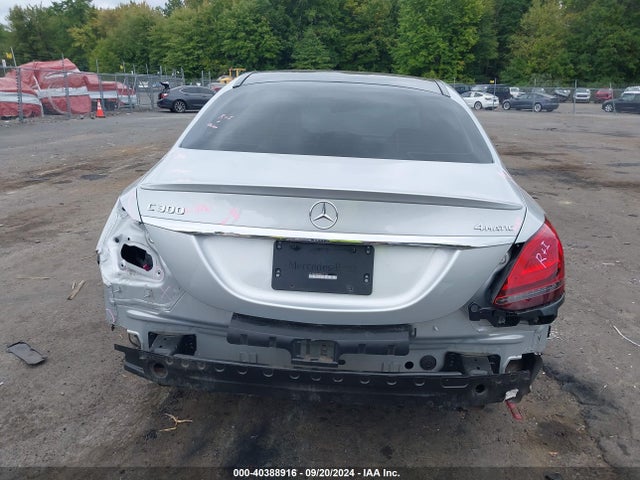 W1KWF8EB8MR631068 Mercedes-Benz C 300 4matic