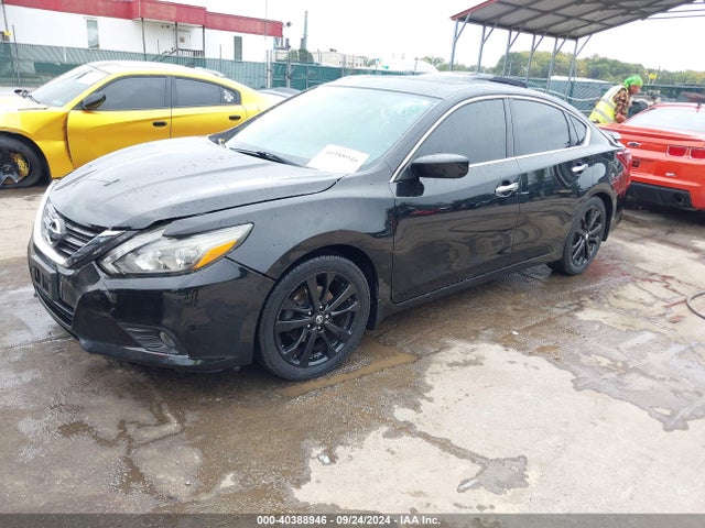 Nissan Altima 2.5 Sr 2017 1N4AL3AP7HC170476 Image 2