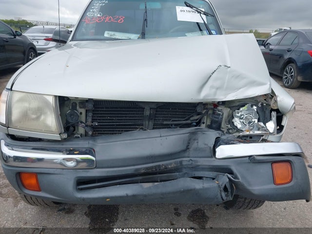 40389028 :رقم المزاد ، 4TASN92N1YZ620740 vin ، 2000 Toyota Tacoma Prerunner V6 مزاد بيع