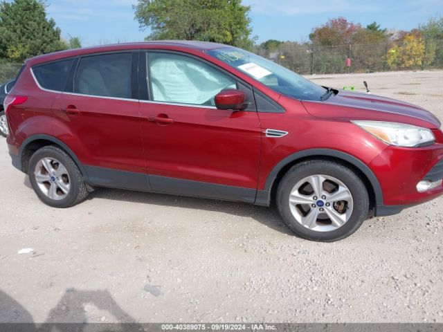 1FMCU9GXXFUA01050 Ford ESCAPE SE