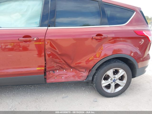 1FMCU9GXXFUA01050 Ford ESCAPE SE