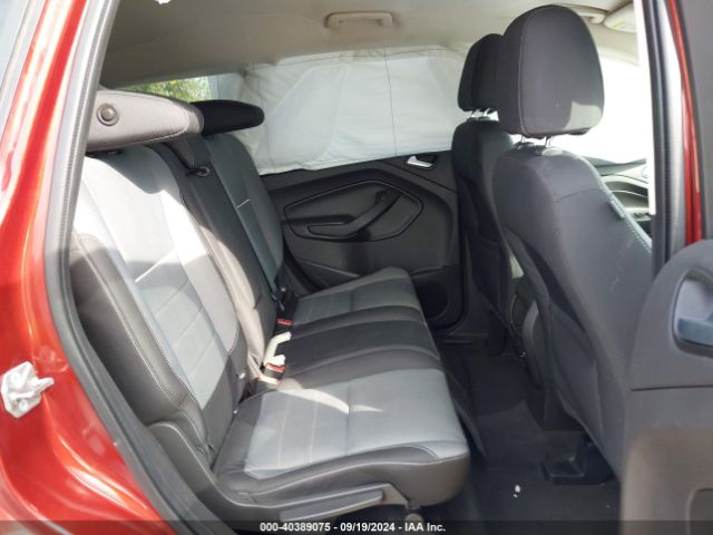 1FMCU9GXXFUA01050 Ford ESCAPE SE