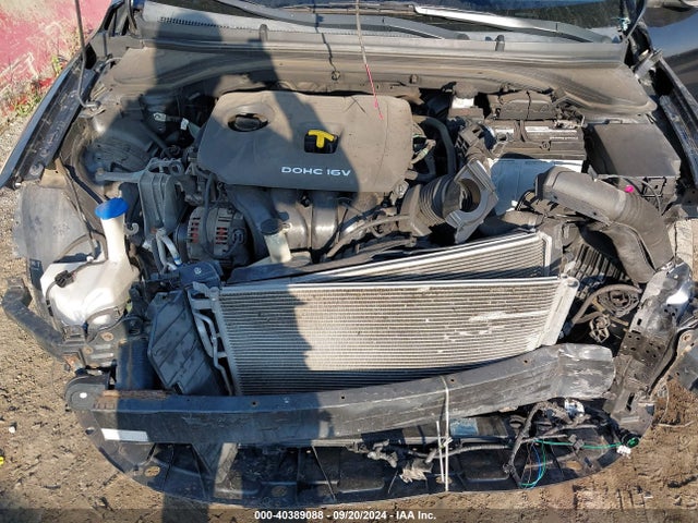 Hyundai ELANTRA SE 2017 5NPD84LF1HH070588 Image 10