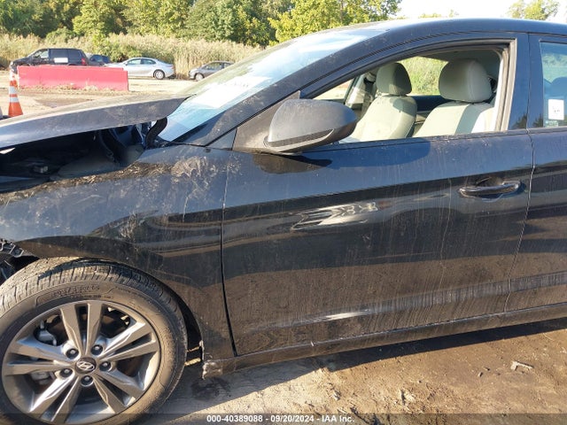 Hyundai ELANTRA SE 2017 5NPD84LF1HH070588 Image 17