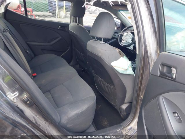 KNAGM4A74F5628870 KIA Optima Lx