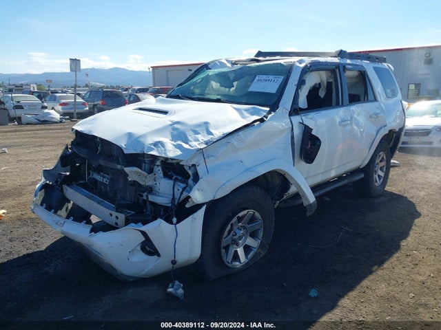 Toyota 4runner Trail Premium 2015 JTEBU5JR9F5204259 Image 2
