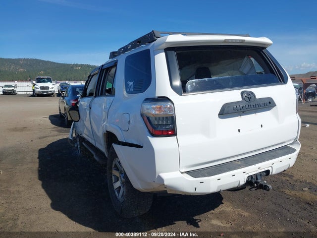 Toyota 4runner Trail Premium 2015 JTEBU5JR9F5204259 Image 3