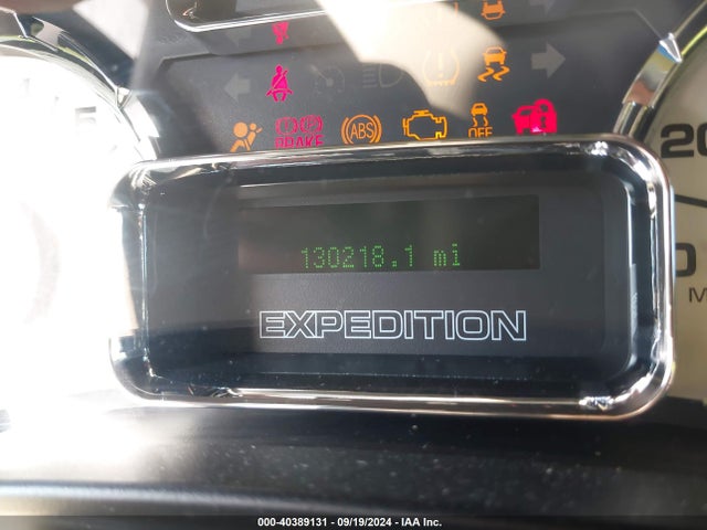 1FMJU1J59EEF39019 Ford Expedition Xlt