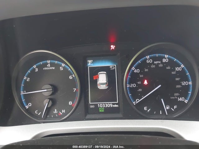 Toyota Rav4 Xle 2017 2T3WFREVXHW370641 Image 7