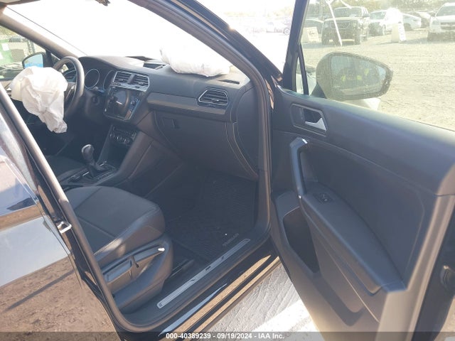 3VV2B7AX9LM118042 Volkswagen Tiguan
