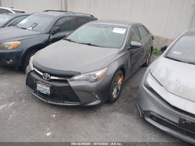 Toyota CAMRY SE 2017 4T1BF1FK7HU393646 Image 2