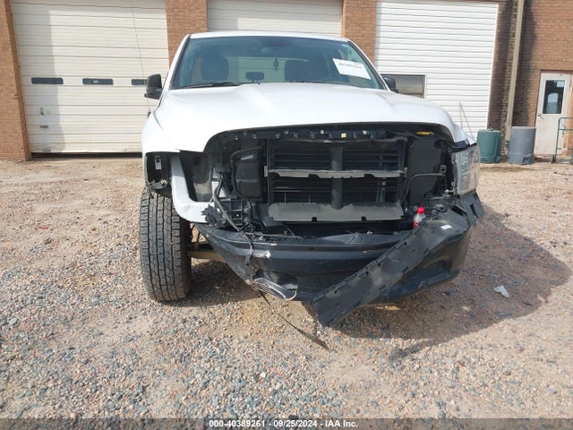 1C6RR6FG7NS152090 RAM 1500 Classic Tradesman Quad Cab 4x2 6'4 Box