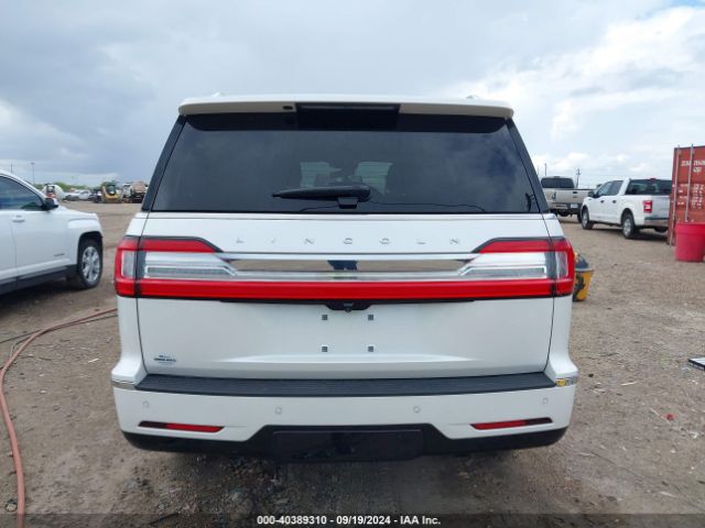 5LMJJ2HT8JEL12317 Lincoln Navigator Select