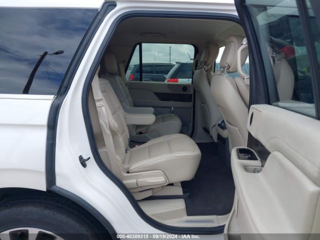 5LMJJ2HT8JEL12317 Lincoln Navigator Select