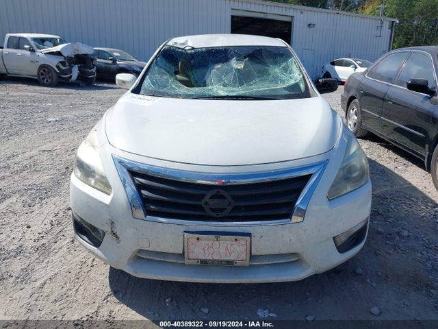 Nissan Altima 2.5 S 2015 1N4AL3AP4FN386447 Image 12