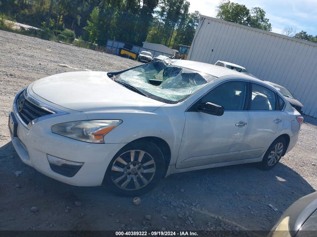 Nissan Altima 2.5 S 2015 1N4AL3AP4FN386447 Image 14