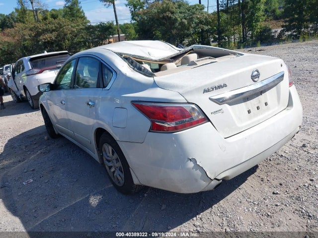 Nissan Altima 2.5 S 2015 1N4AL3AP4FN386447 Image 3
