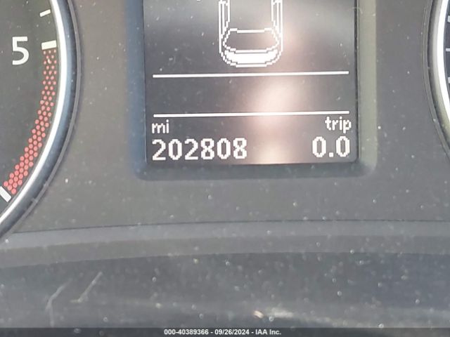 1VWBV7A32FC085780 Volkswagen Passat 2.0l Tdi Se