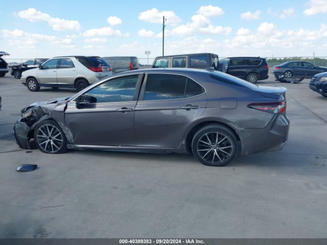 4T1G11AK0NU659998 Toyota CAMRY SE