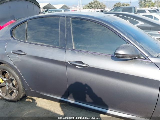 ZARFAECN9H7540483 Alfa Romeo Giulia Ti Rwd