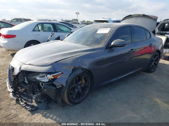 ZARFAECN9H7540483 Alfa Romeo Giulia Ti Rwd