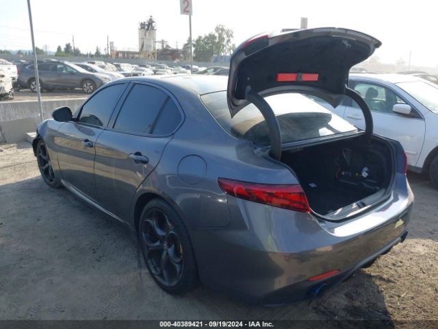 ZARFAECN9H7540483 Alfa Romeo Giulia Ti Rwd
