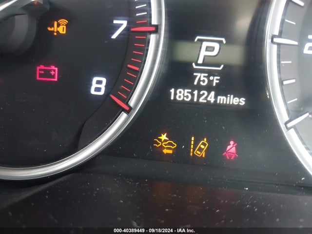 Acura TLX TECH 2015 19UUB1F58FA012180 Image 15