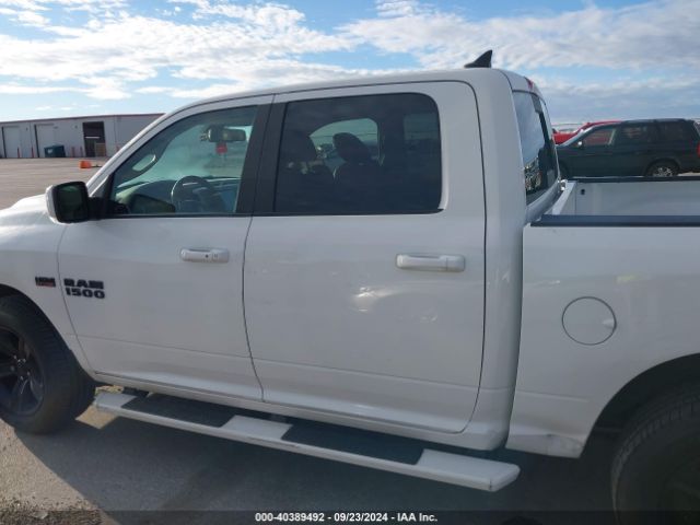 1C6RR7MT7HS831108 RAM 1500 Night  4x4 5'7 Box