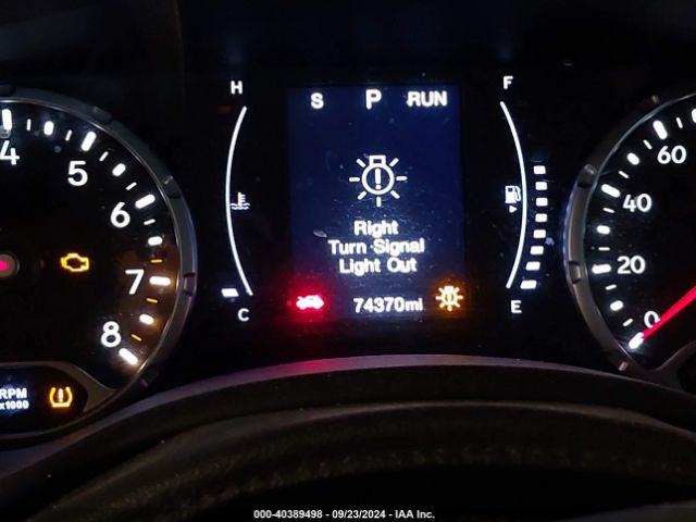 ZACCJBBB9JPJ33112 Jeep Renegade Latitude 4x4