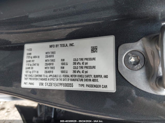 2023 TESLA MODEL 3 5YJ3E1EA7PF690055 Photo 8