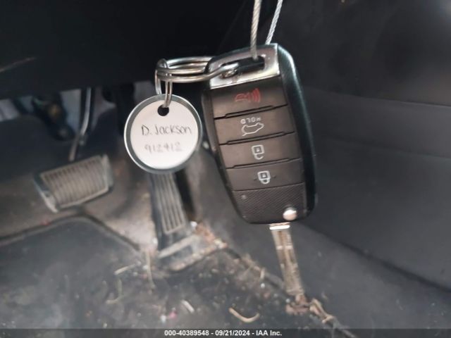 KNDJN2A27K7912412 KIA Soul