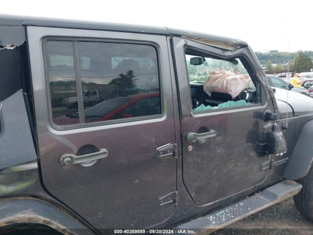 1C4HJWEG2GL278481 Jeep Wrangler Unlimited Sahara
