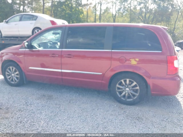 2C4RC1HG8ER409267 Chrysler Town & Country S