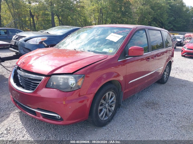 2C4RC1HG8ER409267 Chrysler Town & Country S