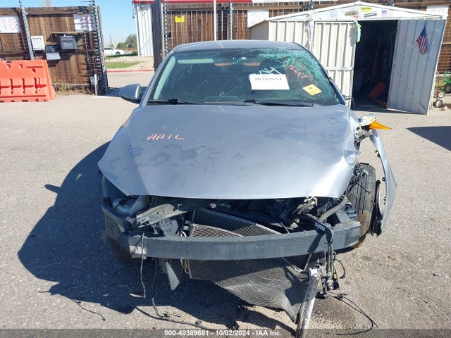 Hyundai ELANTRA SE 2017 5NPD74LFXHH148904 Image 11