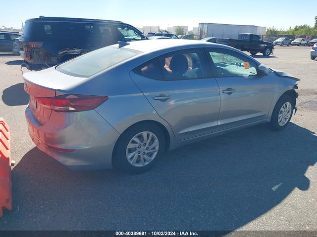Hyundai ELANTRA SE 2017 5NPD74LFXHH148904 Image 4