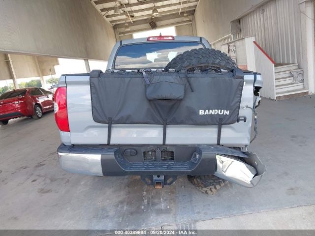 5TFEY5F10MX281158 Toyota Tundra Sr5