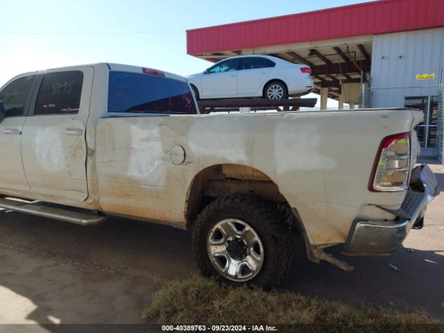 3C6UR5JL4NG248520 RAM 2500 Big Horn  4x4 8' Box