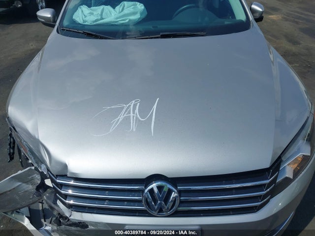 1VWBP7A35EC003310 Volkswagen Passat 2.5l Se