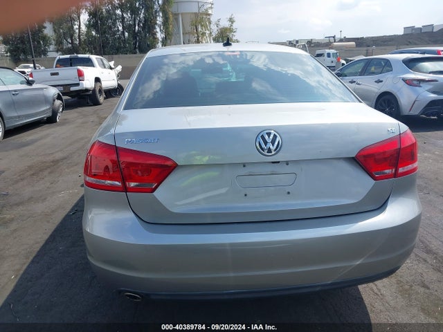 1VWBP7A35EC003310 Volkswagen Passat 2.5l Se