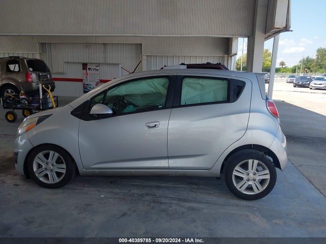 Chevrolet Spark 1lt Cvt 2015 KL8CD6S95FC813821 Image 14