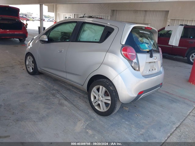Chevrolet Spark 1lt Cvt 2015 KL8CD6S95FC813821 Image 3