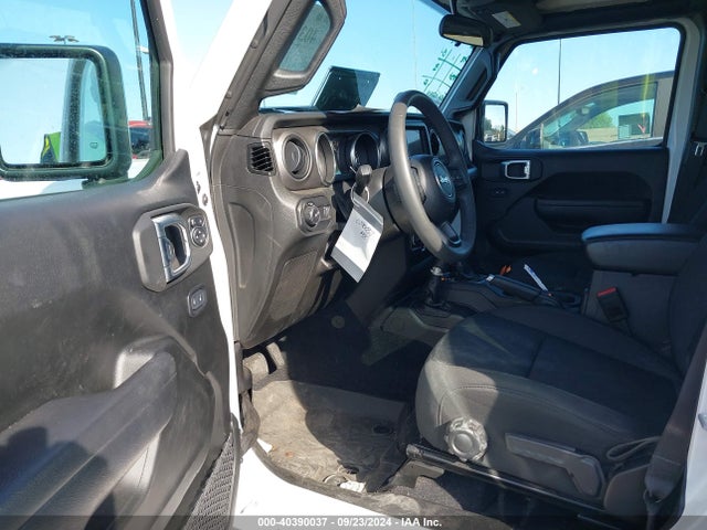1C4HJXDGXPW615100 Jeep Wrangler 4-door Sport S 4x4