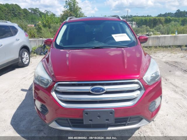 1FMCU9GDXHUA35529 Ford ESCAPE SE