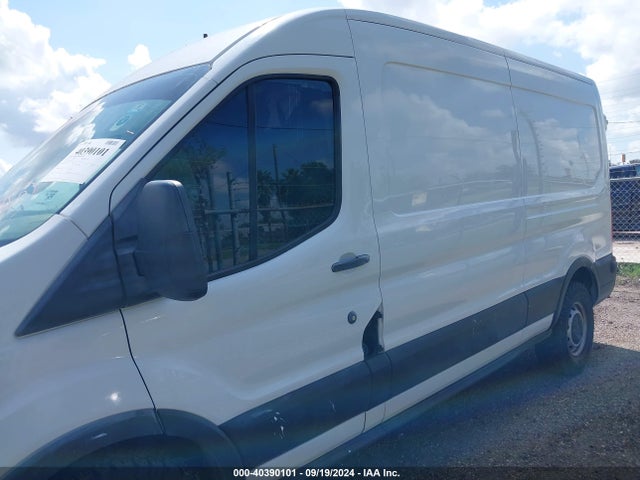 Ford Transit-250 2019 1FTYR2CM8KKB19165 Image 20
