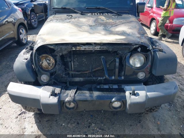 1C4BJWDG8FL615404 Jeep Wrangler Unlimited Willys Wheeler