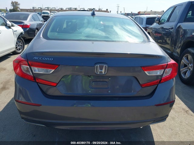 Honda ACCORD LX 2018 1HGCV1F10JA202287 Image 17
