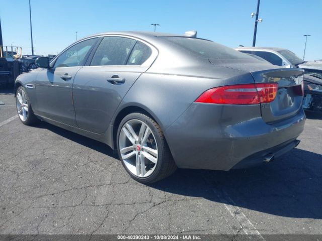 SAJAE4BV2HA958196 Jaguar Xe 35t Prestige