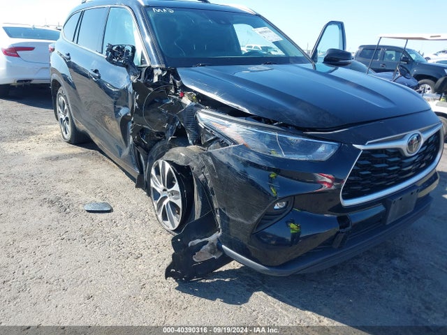 Toyota Highlander Xle 2021 5TDHZRBH1MS103284 Image 6